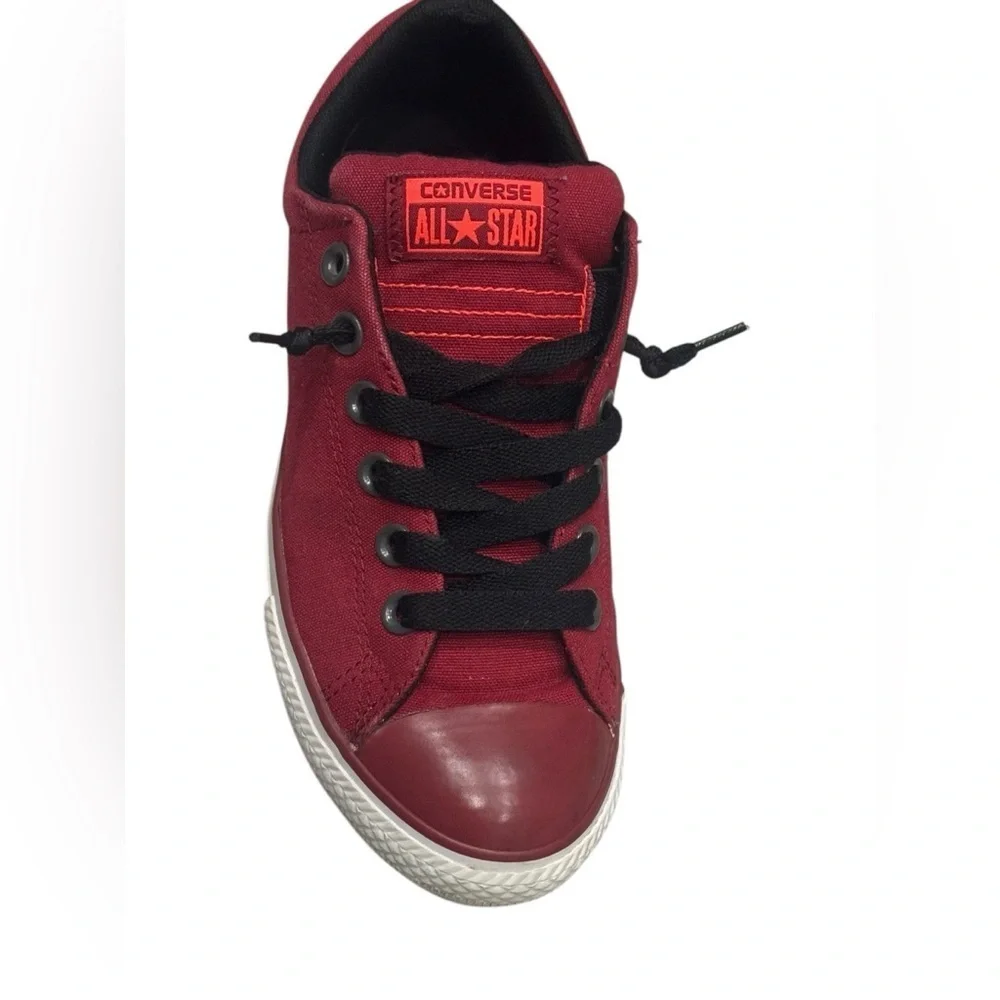 Kid’s Red Converse Leather Low Top Slip-On Sneakers: Size 5